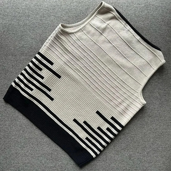 St. John Wool Blend Tank Small Petite - Picture 4 of 7